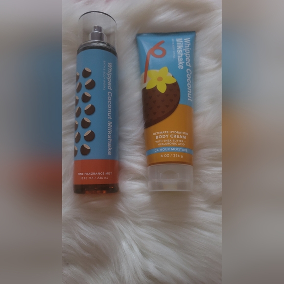 Bath & Body Works Body Spray & Lotion in Whipped Coconut Milkshake .Brand Ne… - Picture 3 of 3